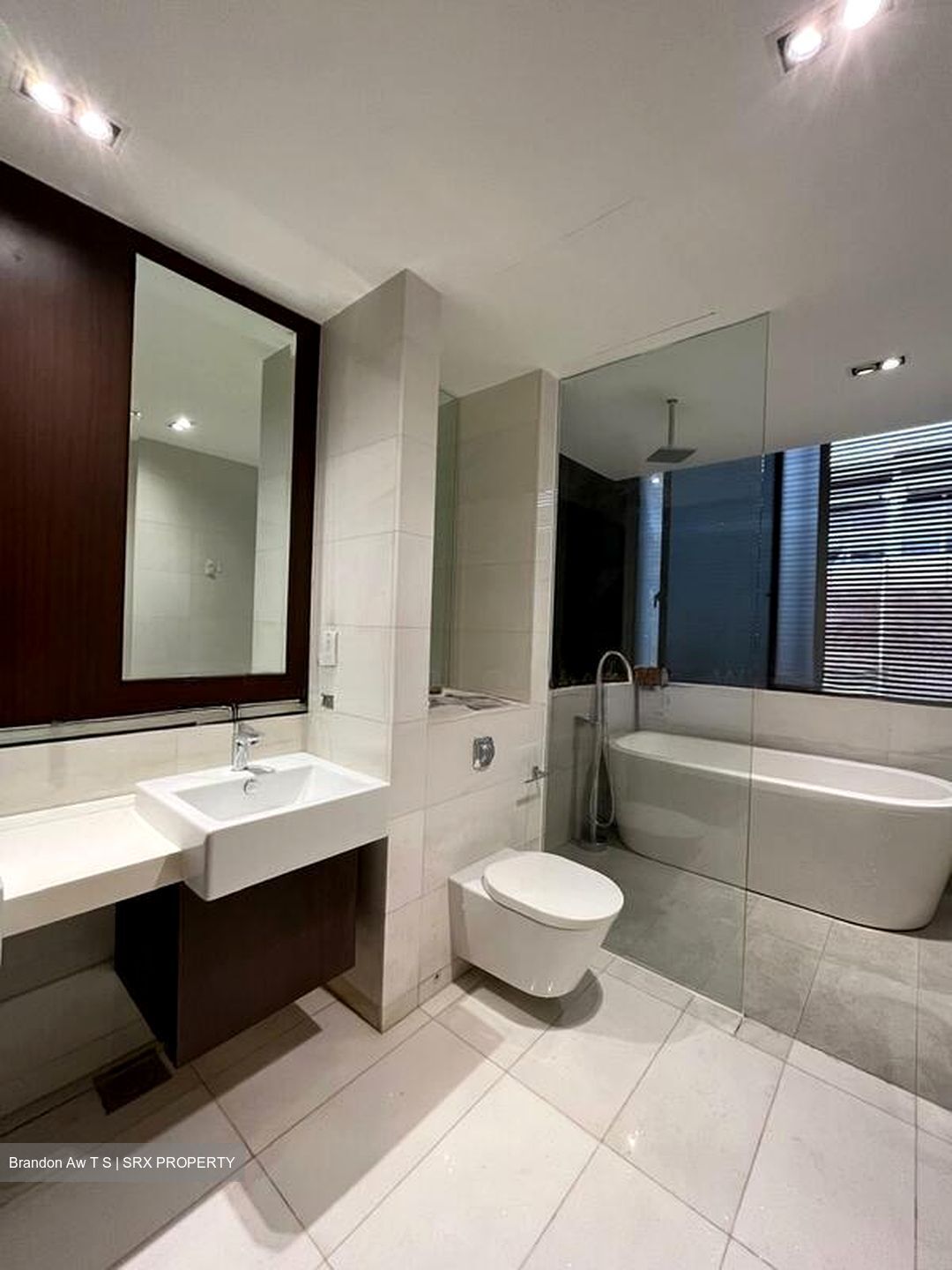 Hillcrest Villa (D11), Terrace #566295321